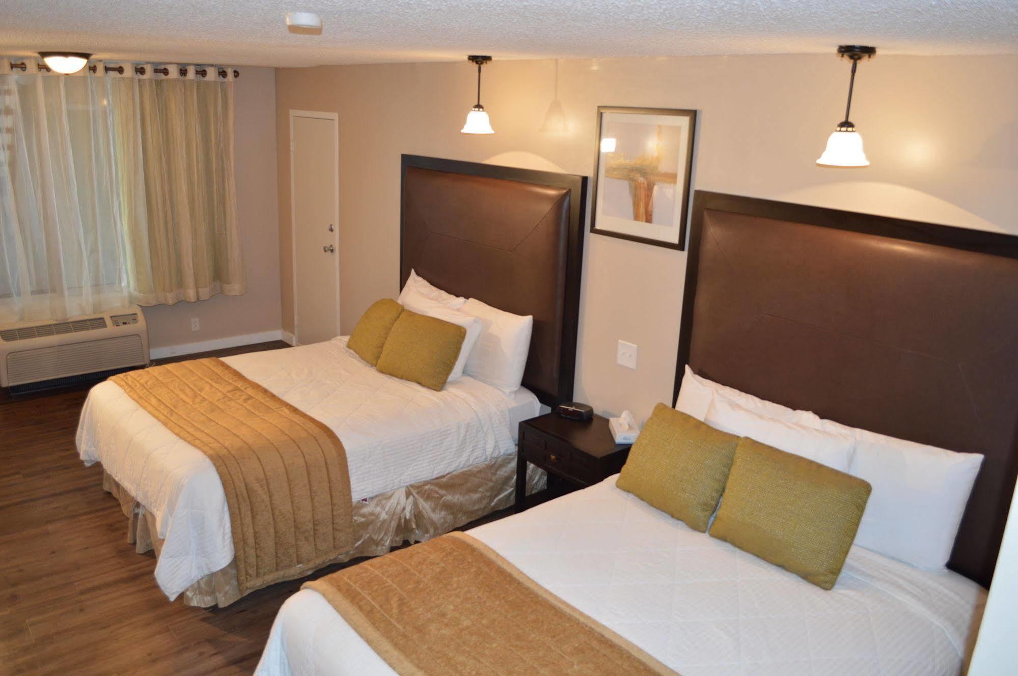 Laramie Valley Inn Экстерьер фото